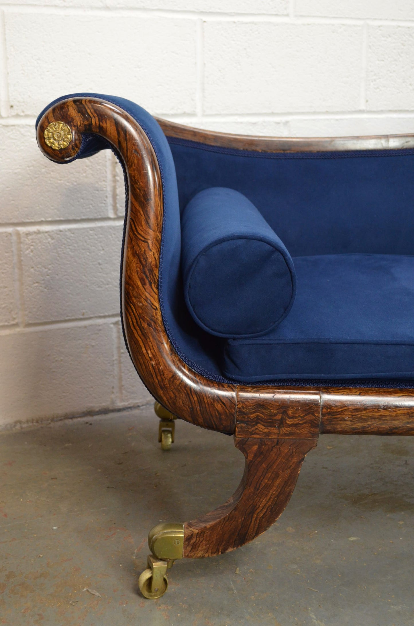 Regency Chaise Lounge