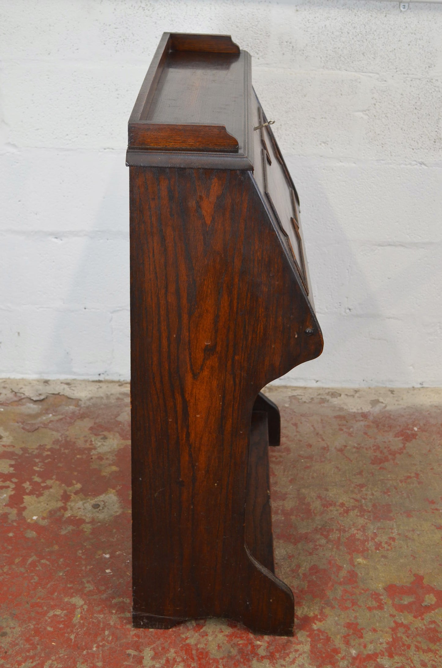 An Early 20th Century Oak Student's Bureau Writing Table