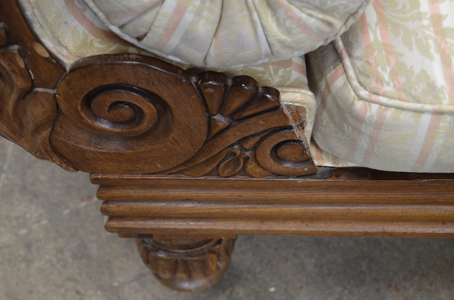 A William IV Chaise Longue Sofa