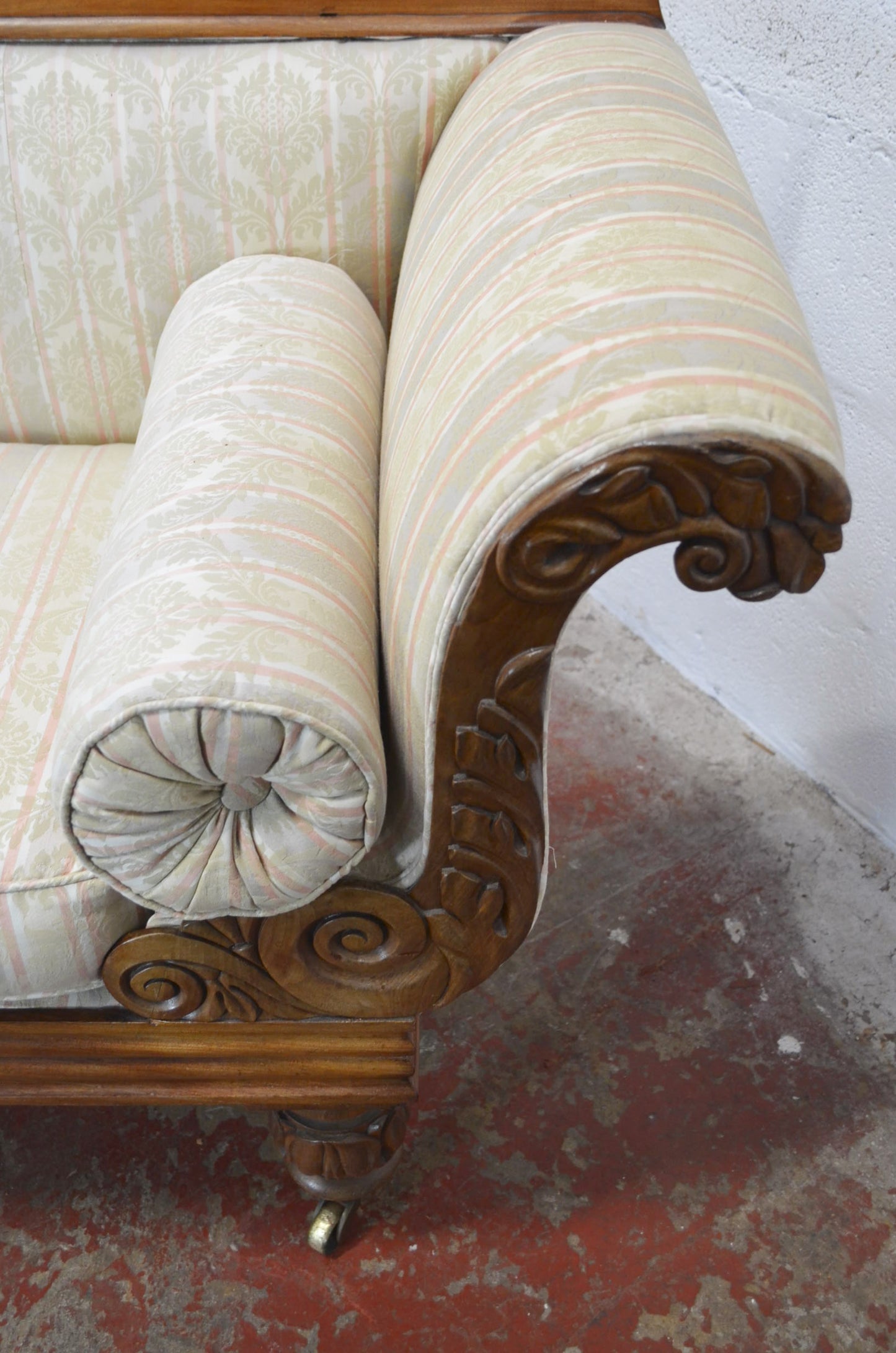 A William IV Chaise Longue Sofa