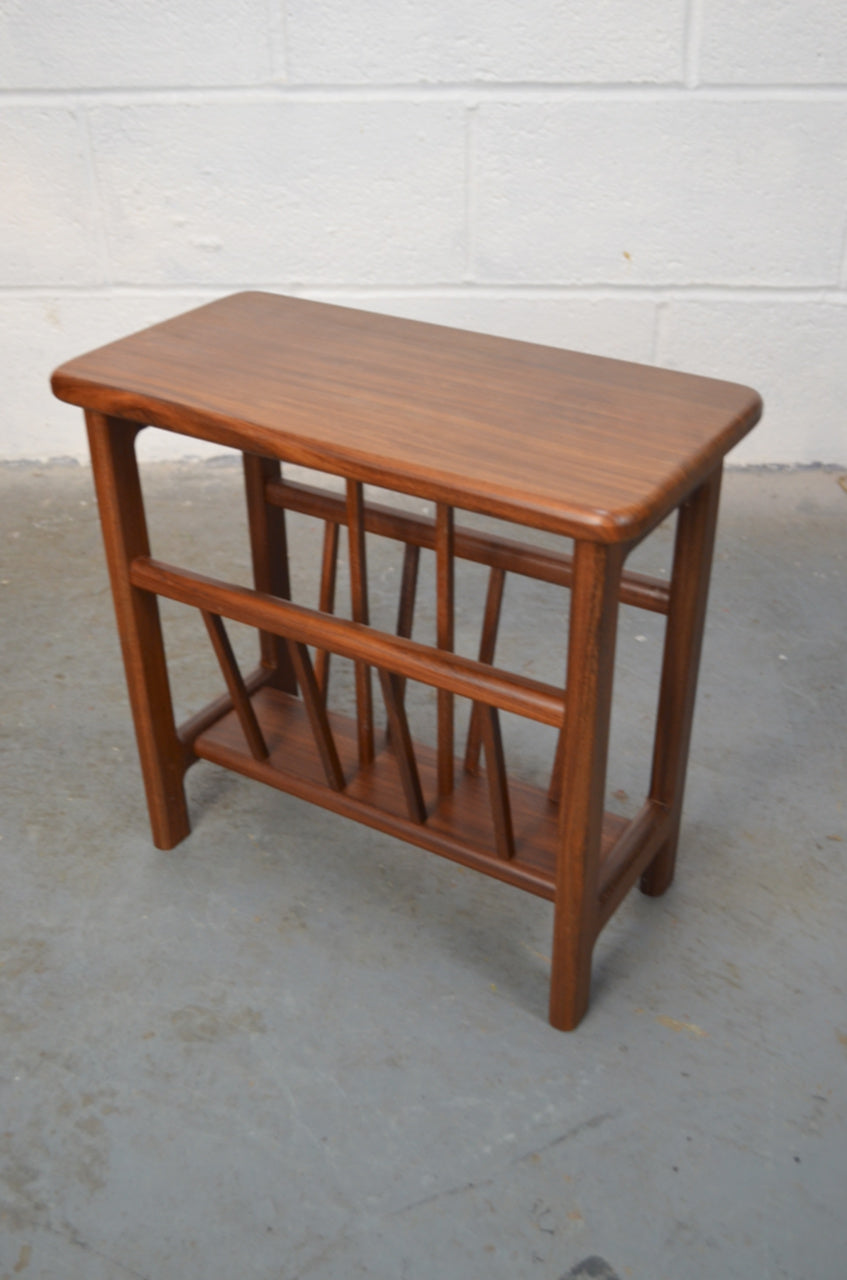 Vintage/Retro Magazine Rack