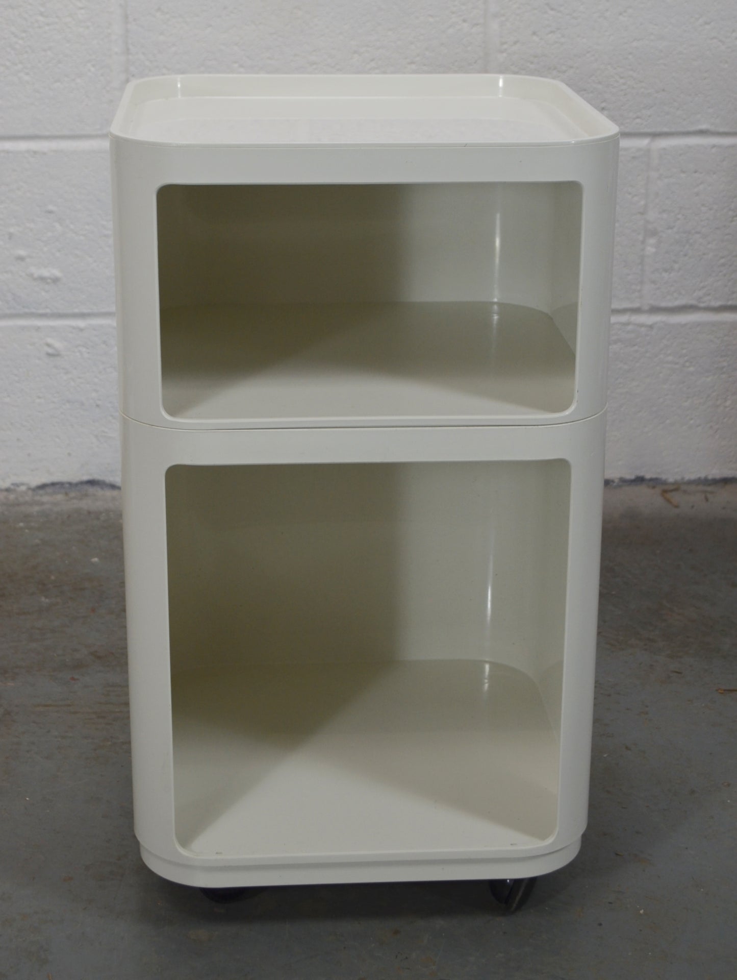 Anna Castelli Ferrieri Bedside Table (Kartell)