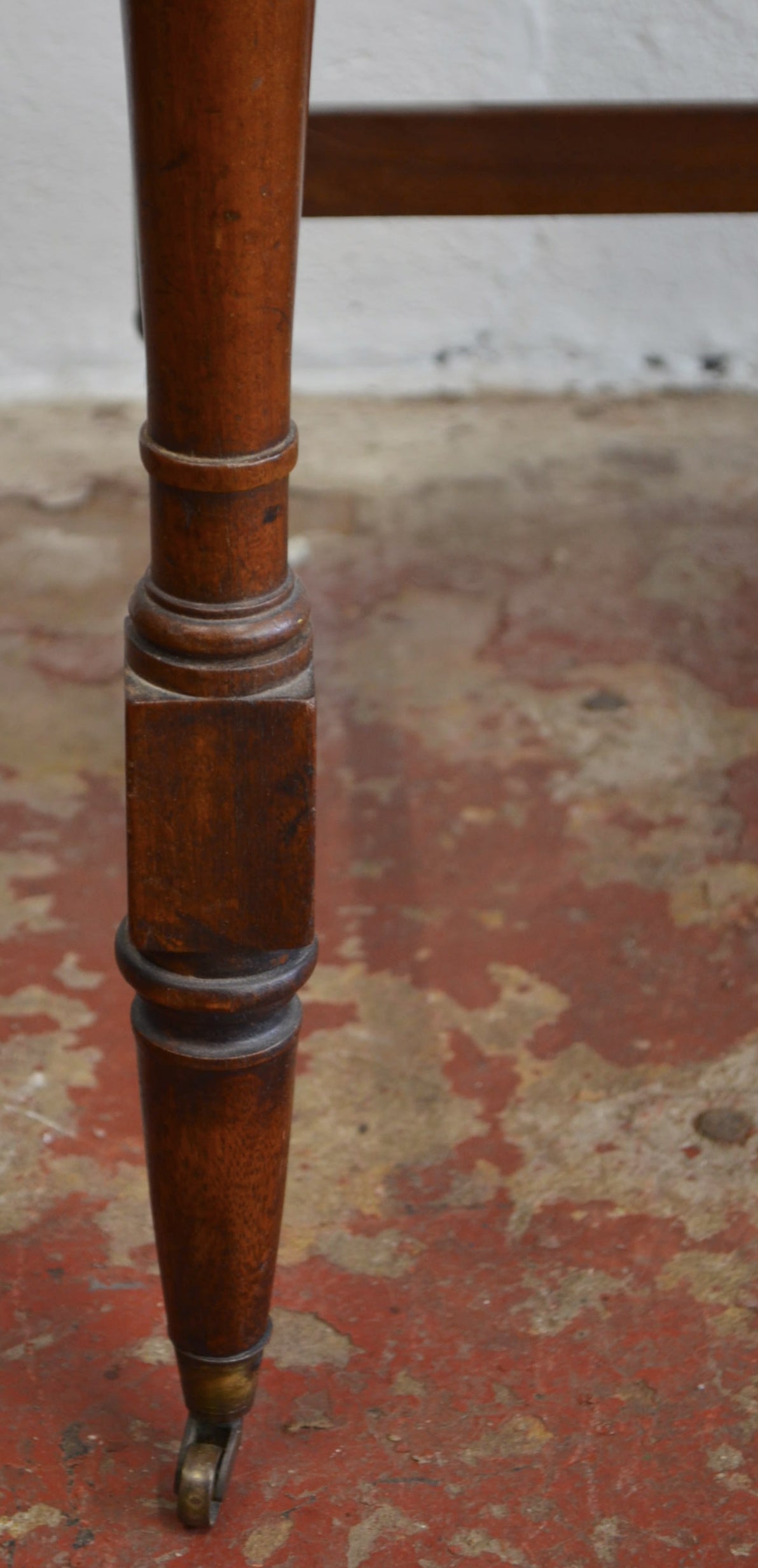 A Victorian Mahogany Writing Table/Desk
