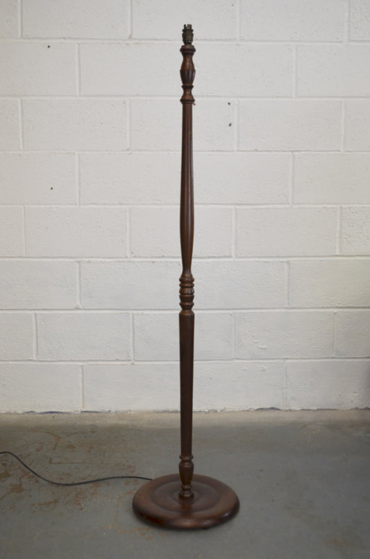 Vintage Floor Lamp (bm)
