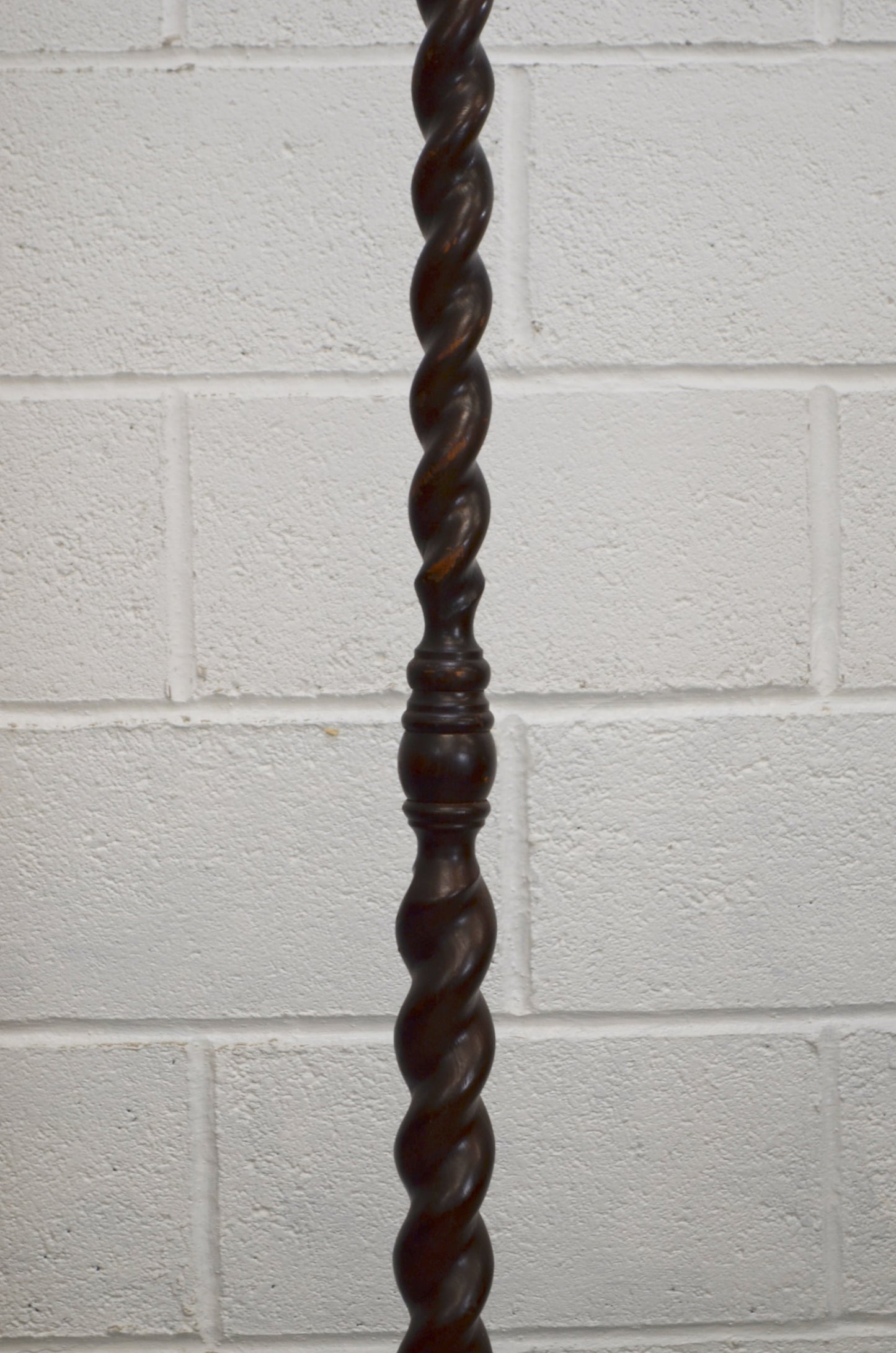 Vintage Floor Lamp (m6)