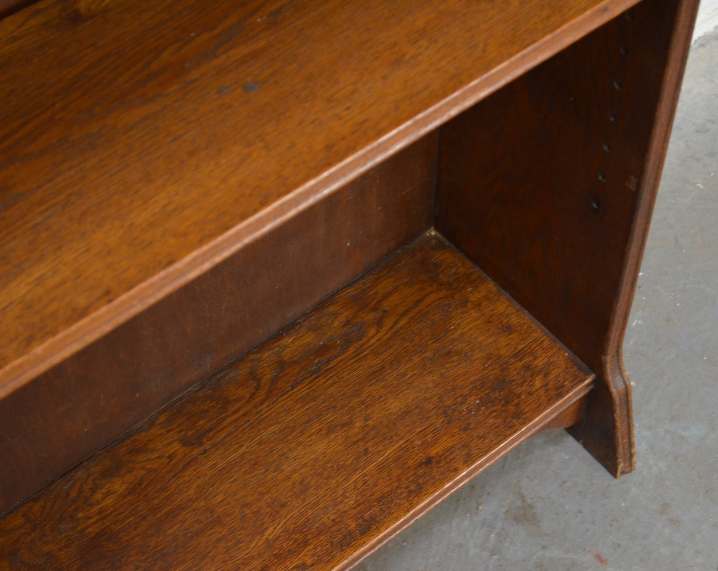 Arts & Crafts Oak Bookcase