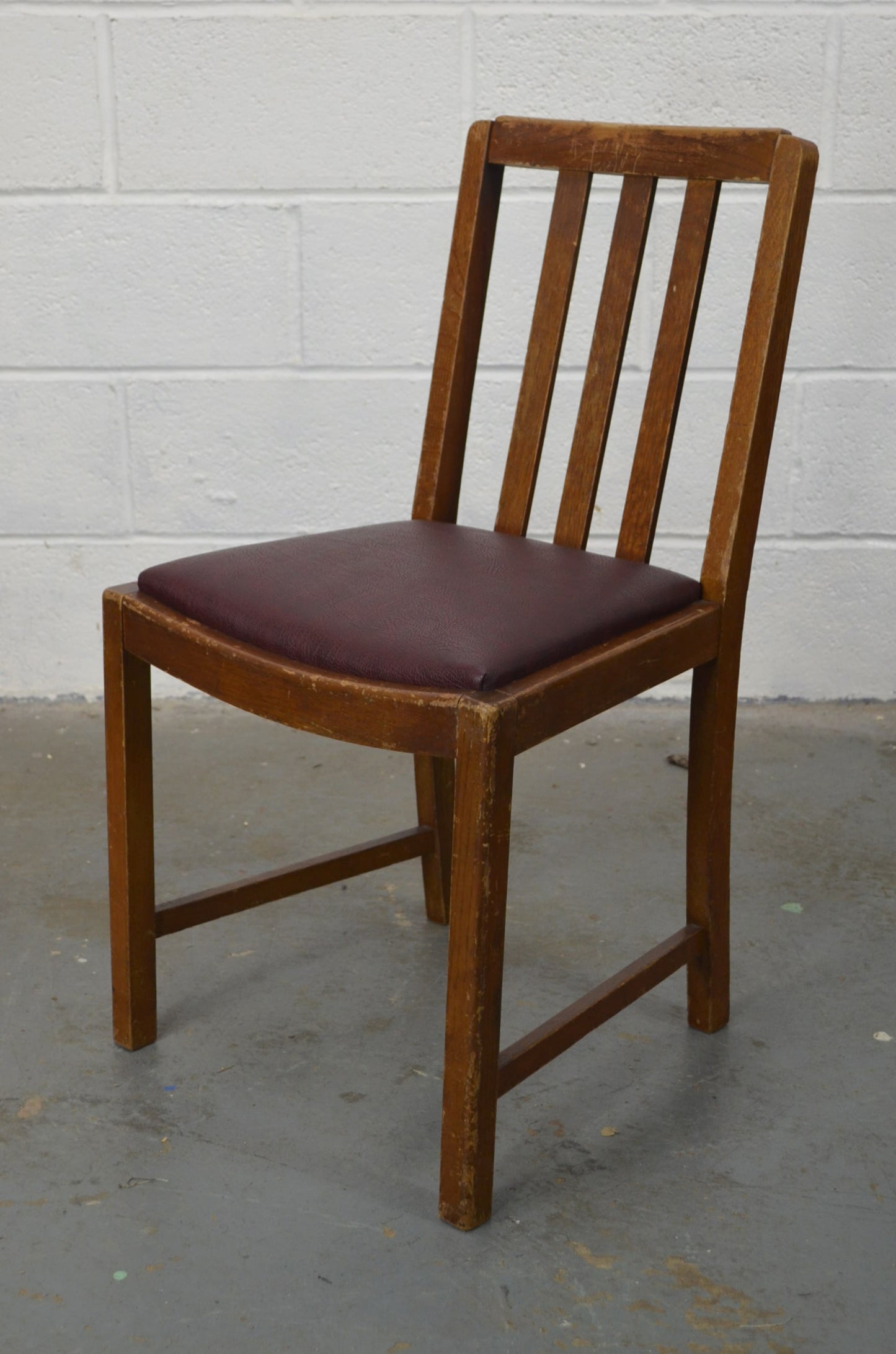 A Set Of Four Vintage Oak Dining Chairs (SAVE)