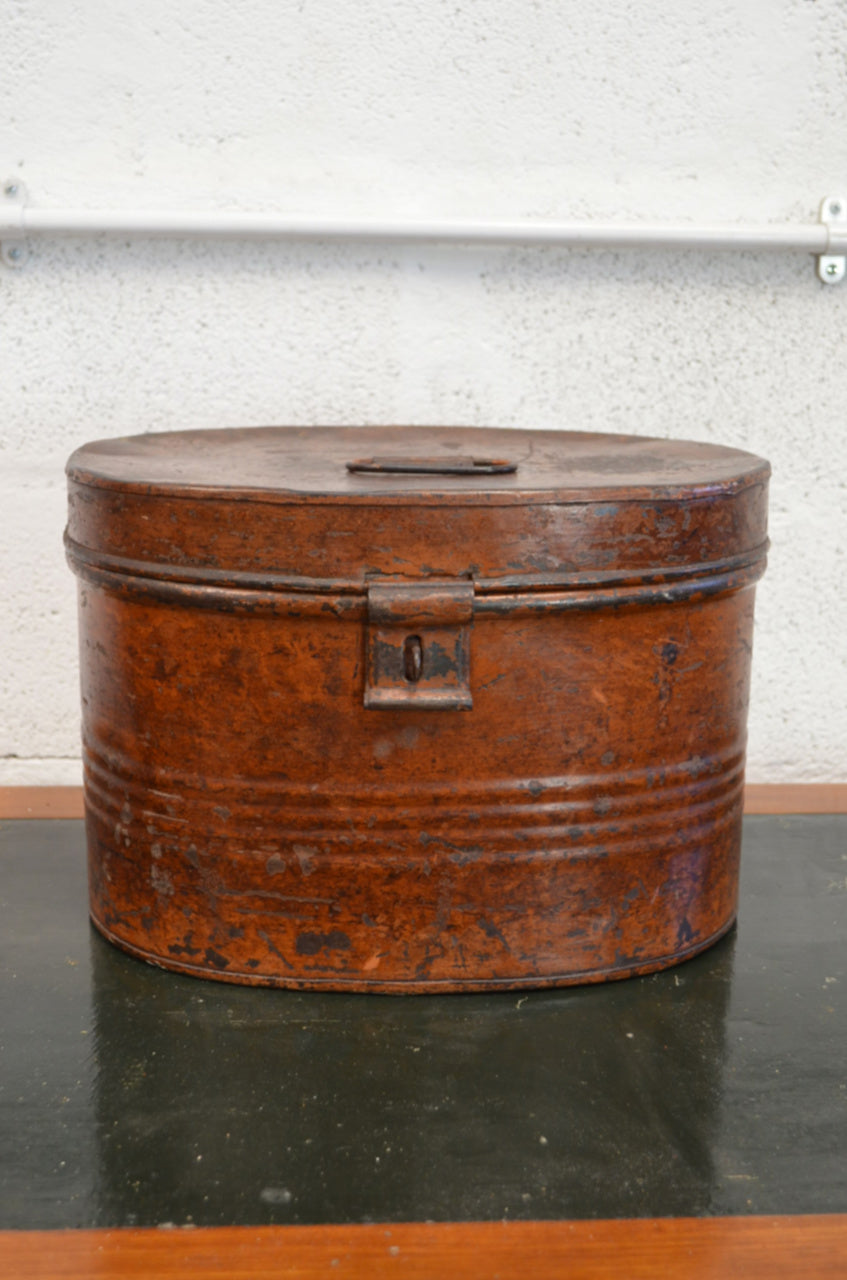 Early 20th Century Metal/Toleware Hat Box