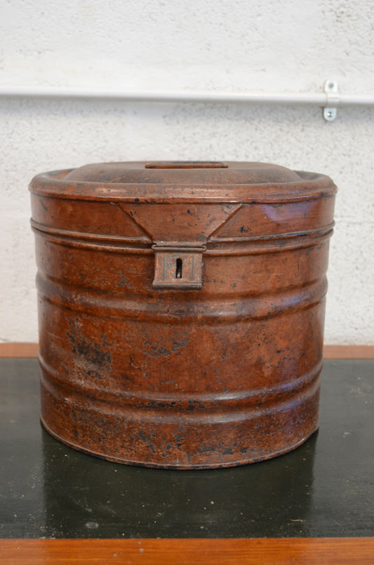 Early 20th Century Metal/Toleware Hat Box