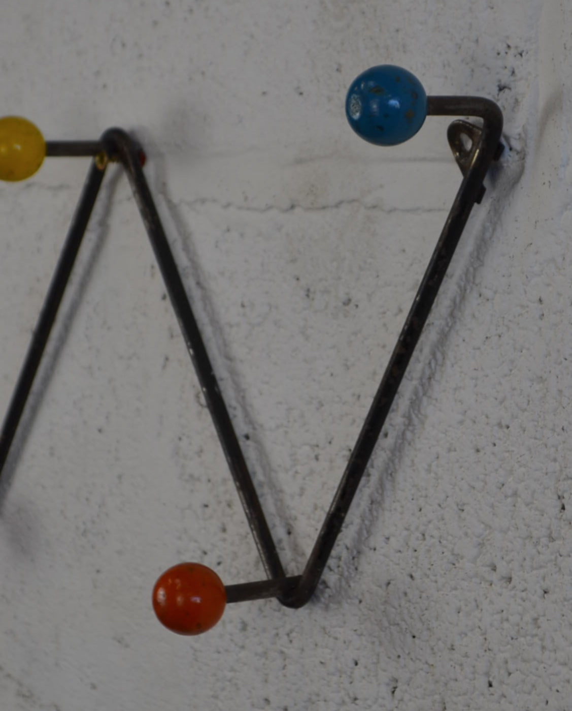 Original Coloured Ball Atomic Coat Rack