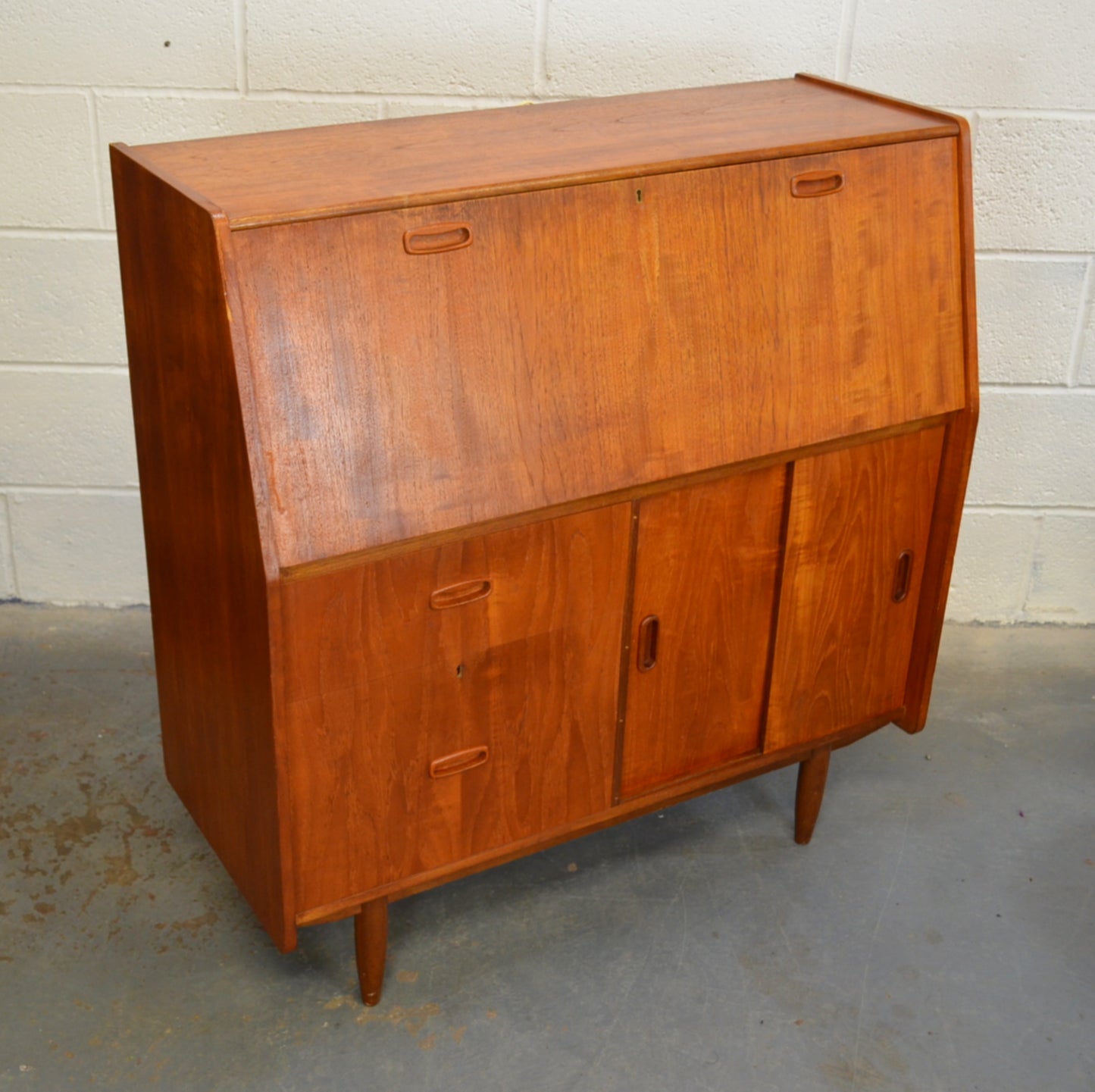 Vintage Mid Century Bureau