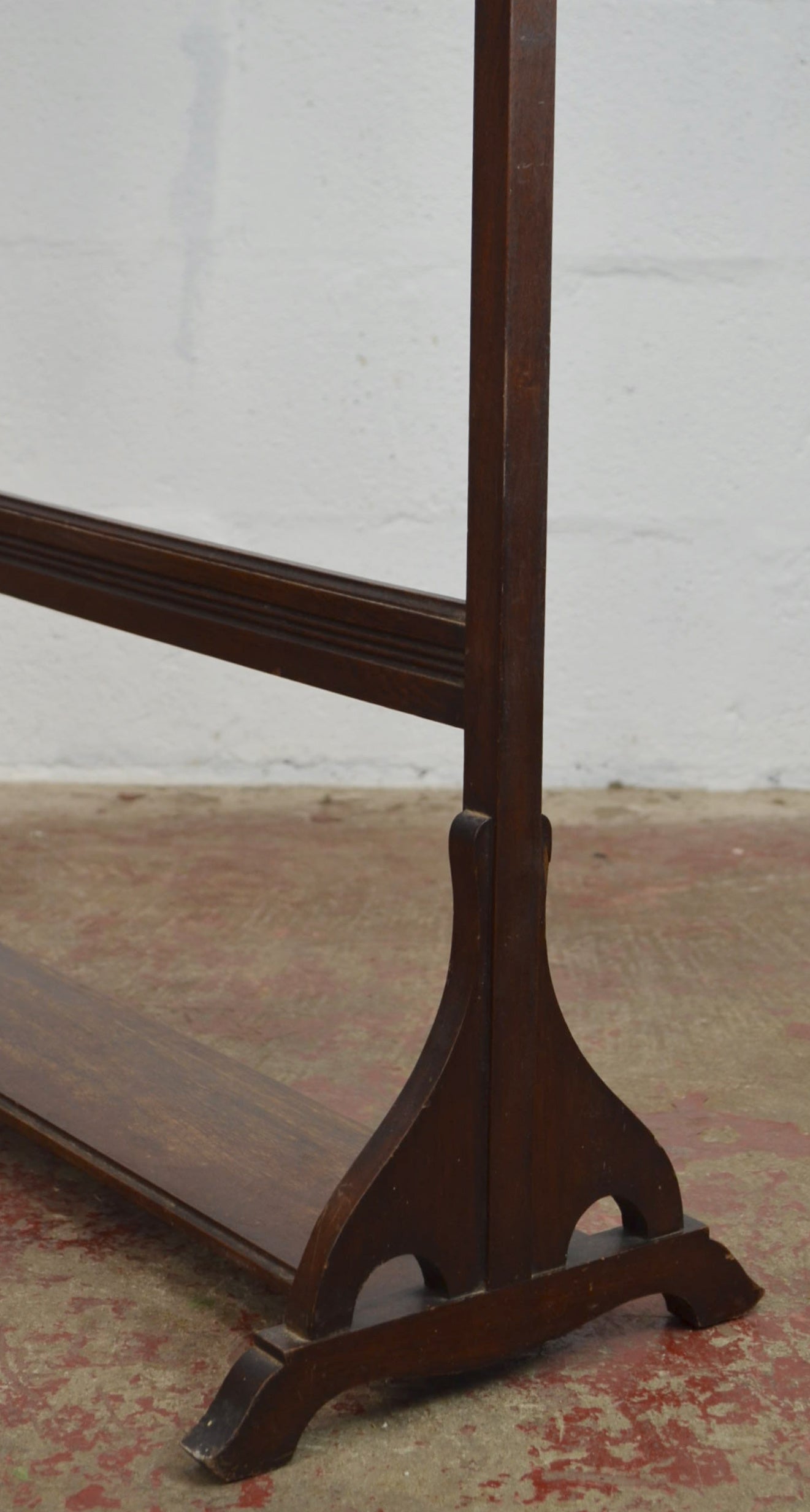 Edwardian Towel / Clothes Rail - Four Supports (large)
