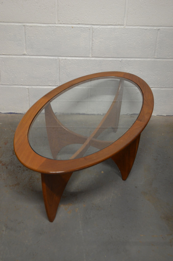 Vintage G-Plan Oval Coffee Table – Alt Interiors