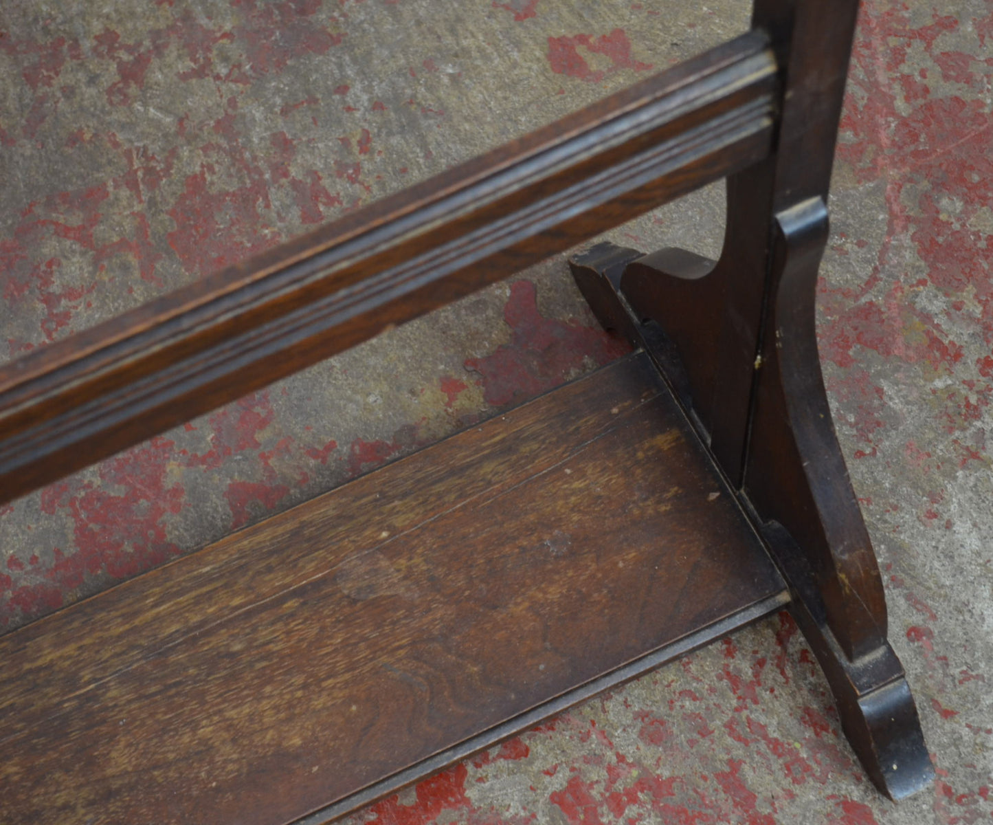 Edwardian Towel / Clothes Rail - Four Supports (large)