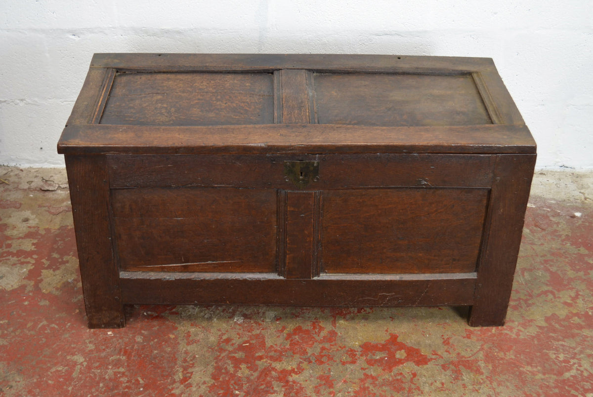 Antique 17th Century Solid Oak Coffer