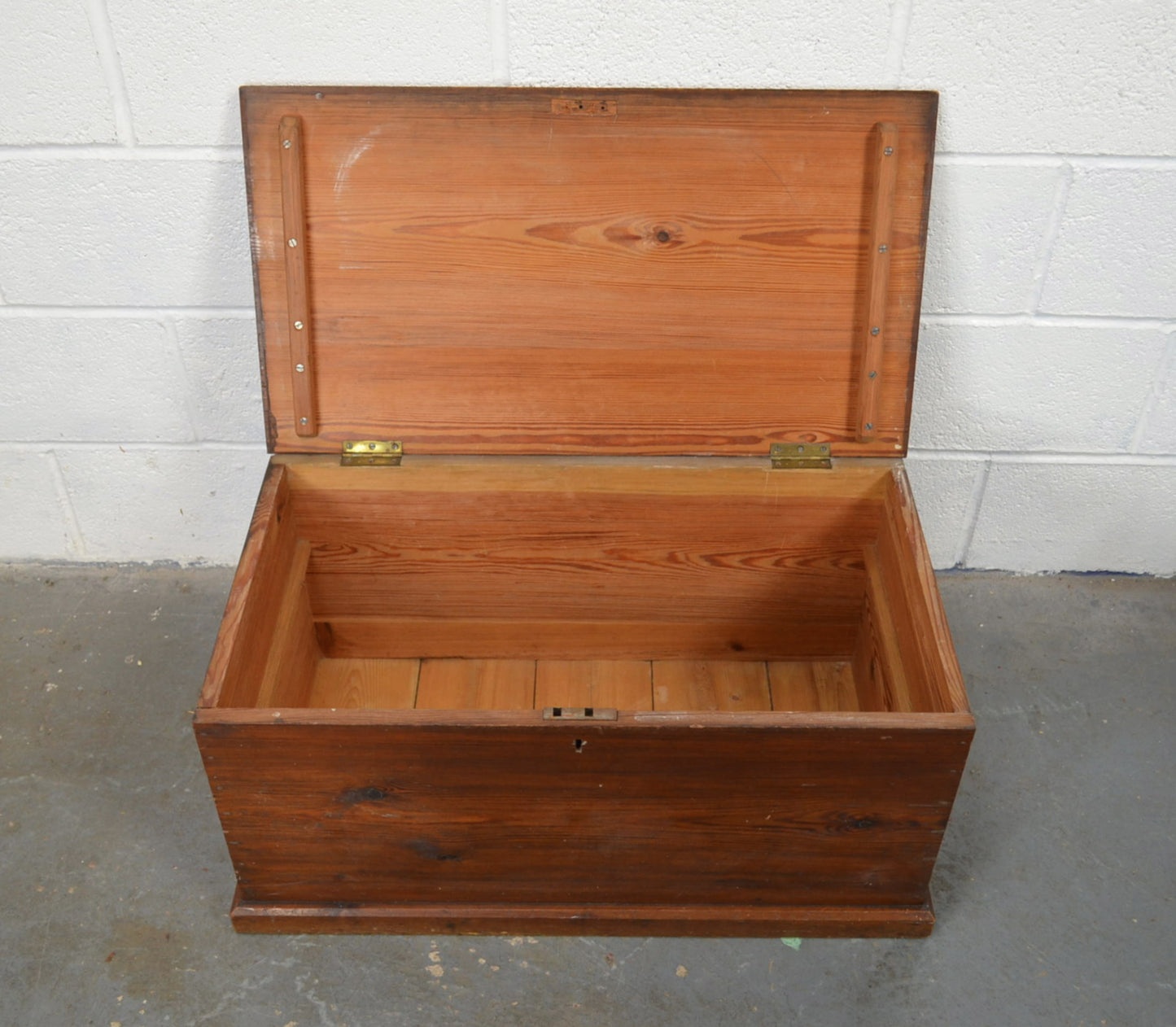 Vintage Pine Blanket Box