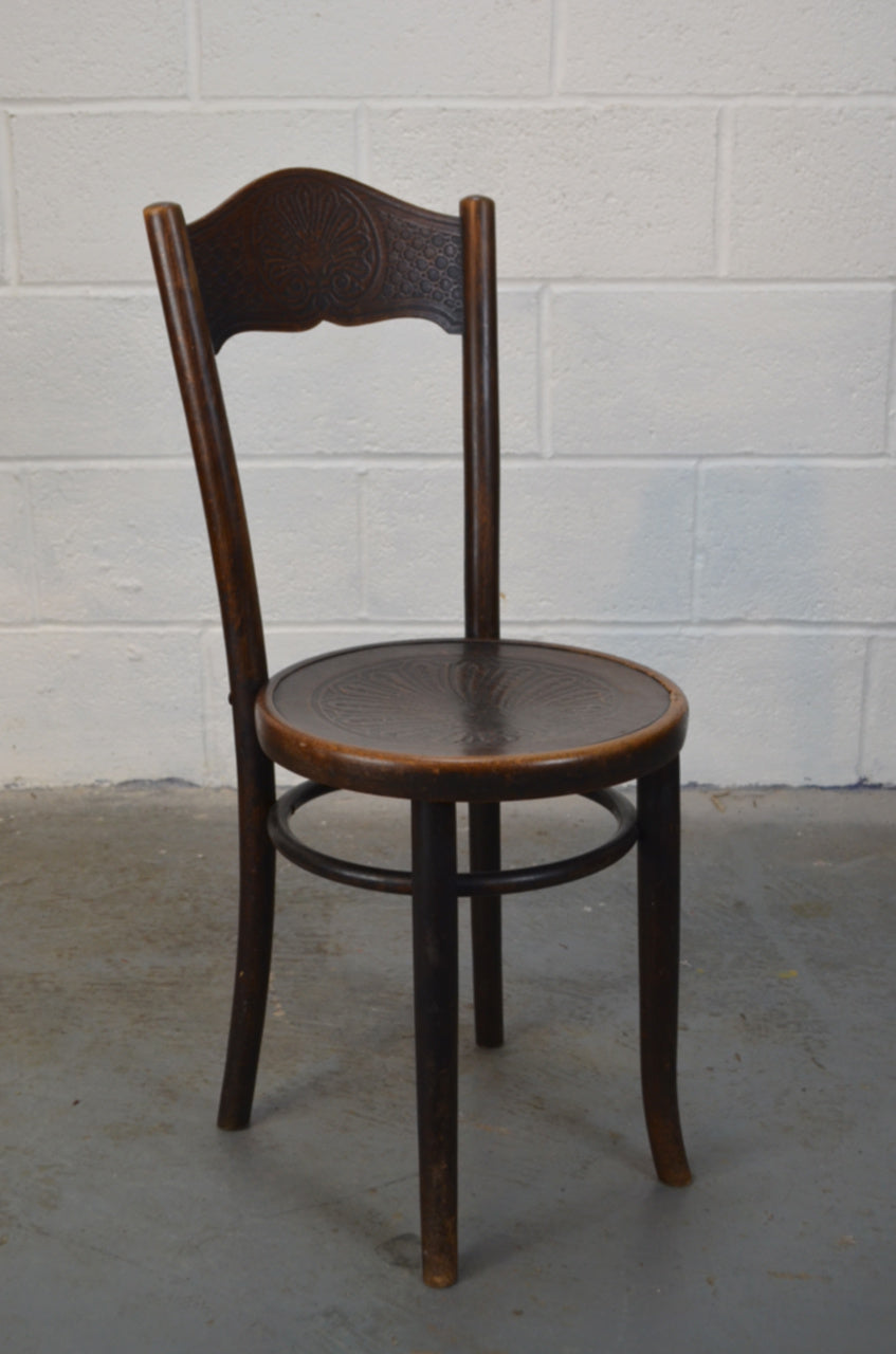 Vintage Thonet Mundus Cafe Chair