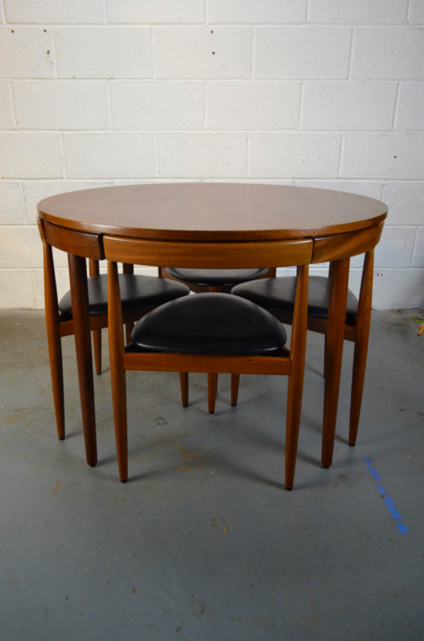 Hans Olsen for Frem Rojle Dining Table & Chairs