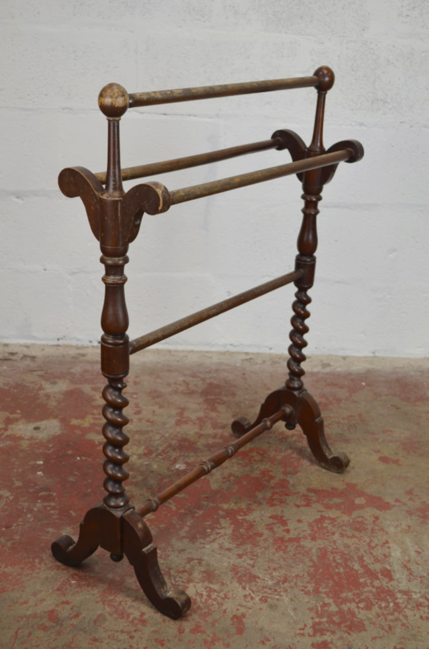 Victorian Towel/Clothes Rail - Horse