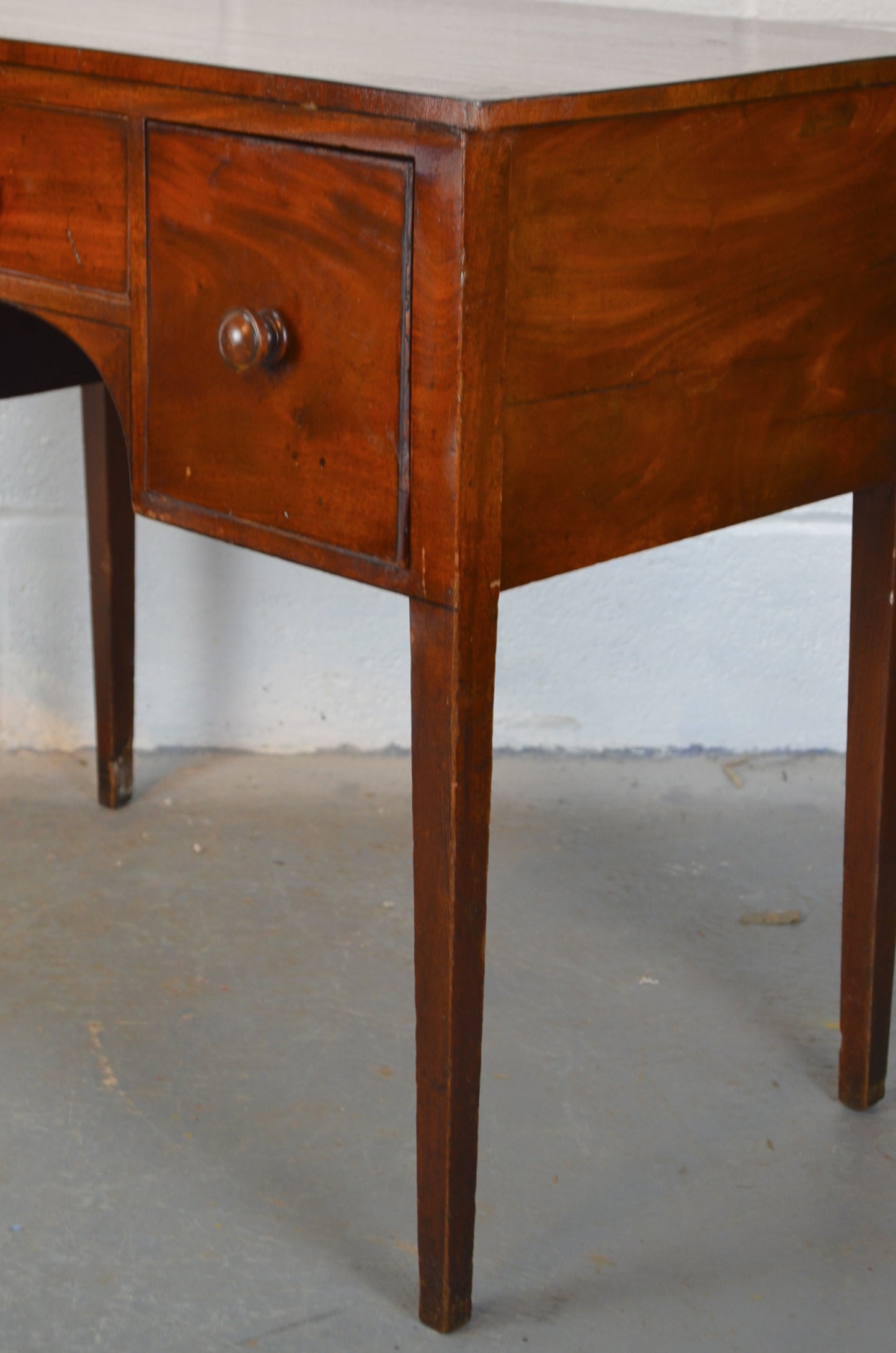 Victorian Low Boy/Ladies Desk