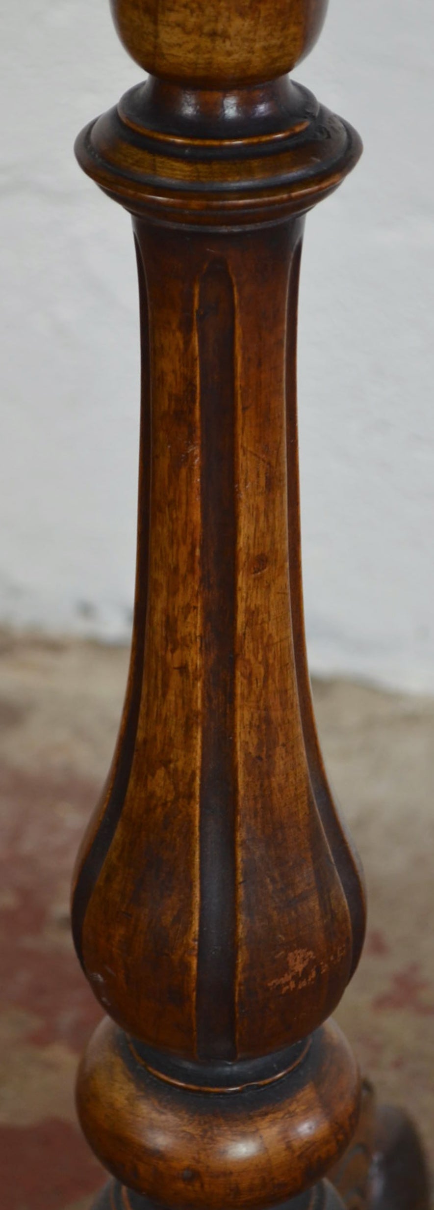 A Victorian Walnut Tripod Side/Wine Table