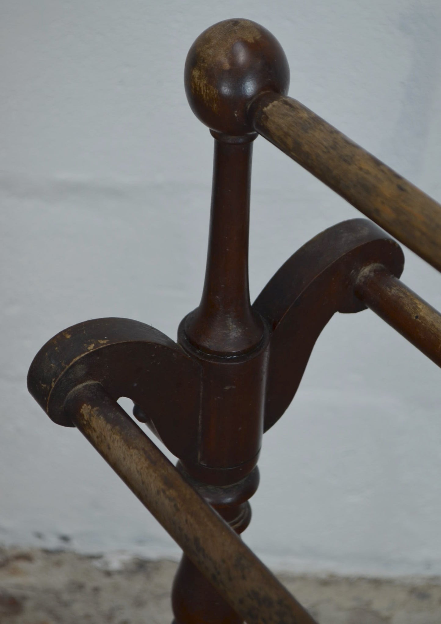 Victorian Towel/Clothes Rail - Horse