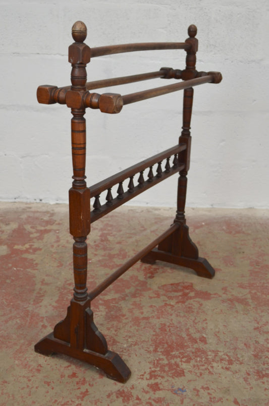 Victorian Towel Clothes Rail - Five Supports