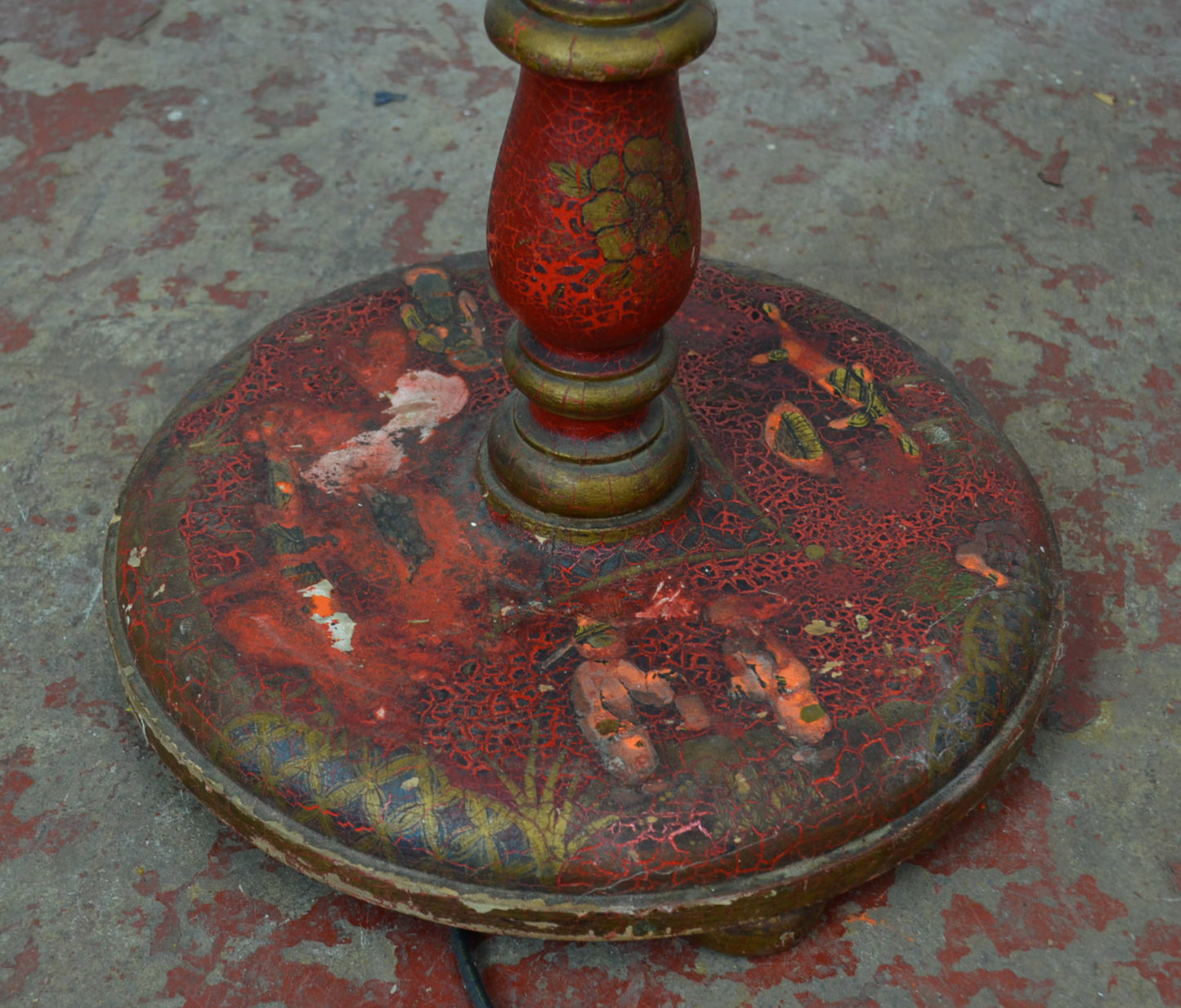 Vintage Painted East Asian Floor Lamp (s1)