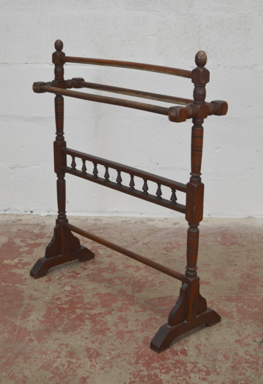 Victorian Towel Clothes Rail - Five Supports