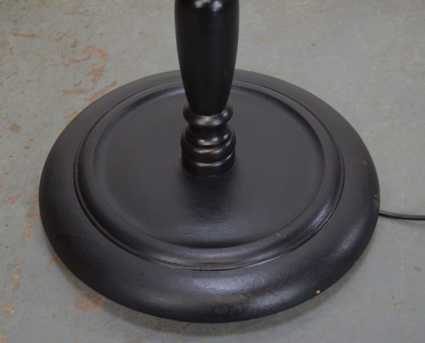 Vintage Ebonised Floor Lamp (A2)