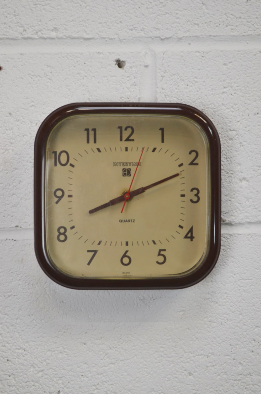 Vintage Mid Century Quartz Wall Clock