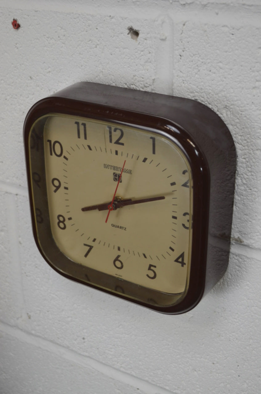 Vintage Mid Century Quartz Wall Clock