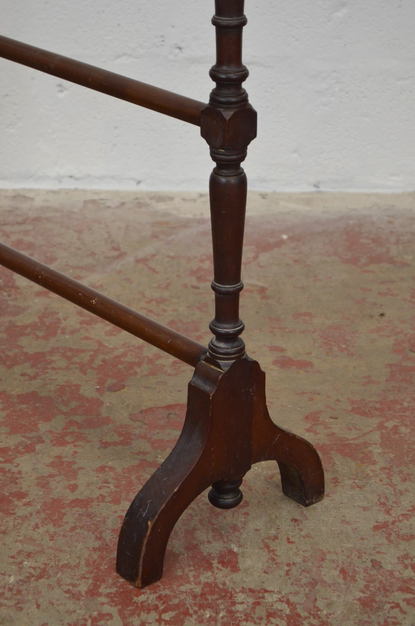 Victorian Towel Clothes Rail - Five Supports