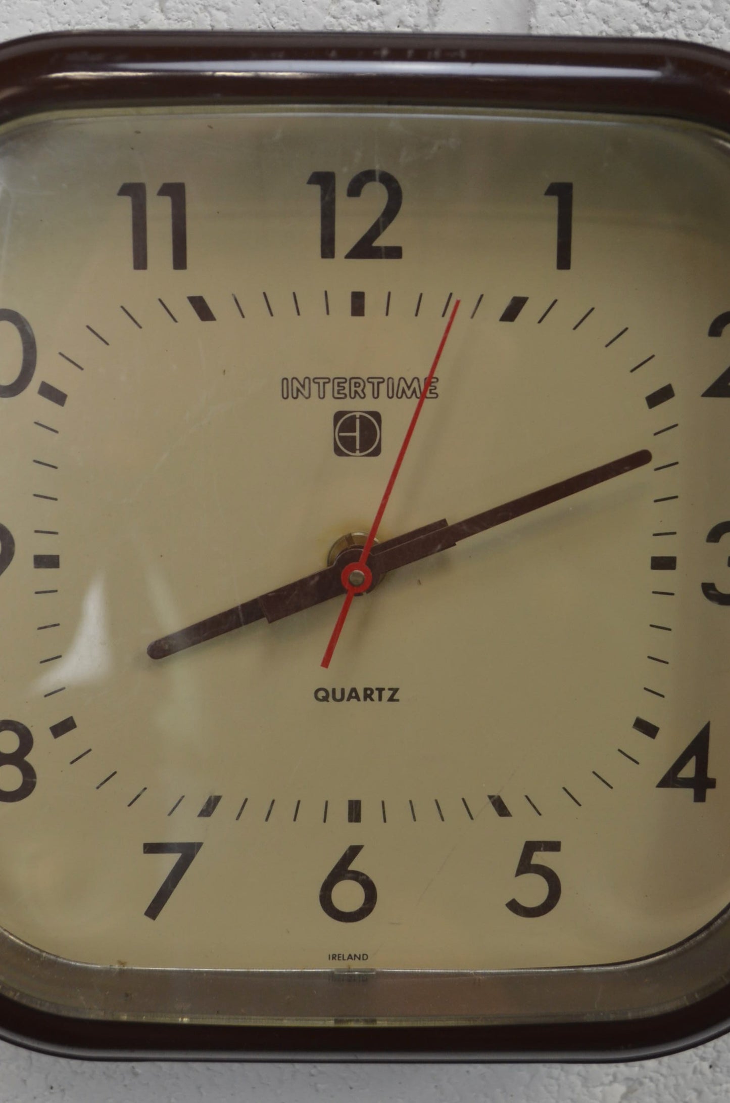 Vintage Mid Century Quartz Wall Clock