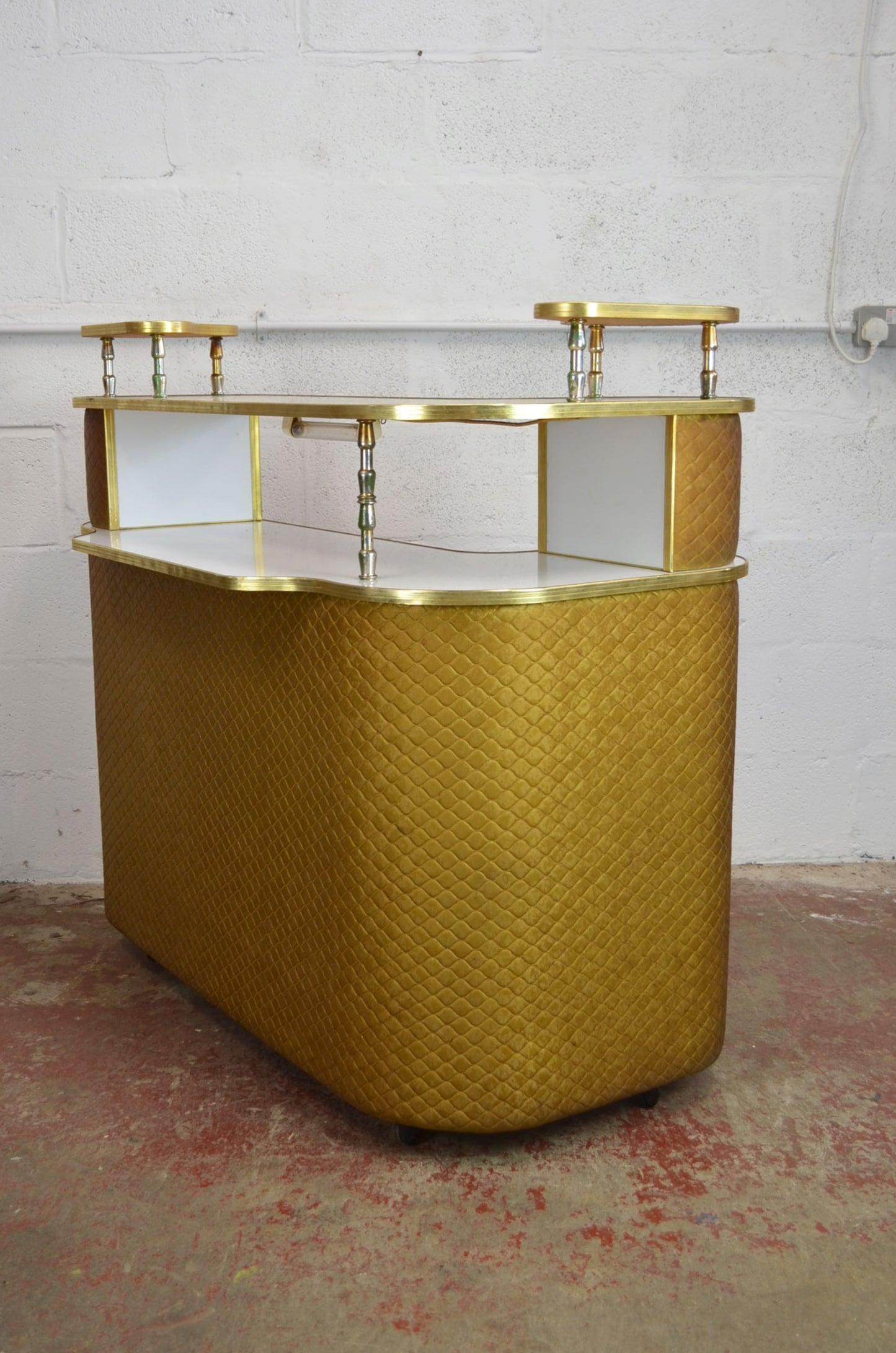 Vintage Mid Century Cocktail/Home Bar
