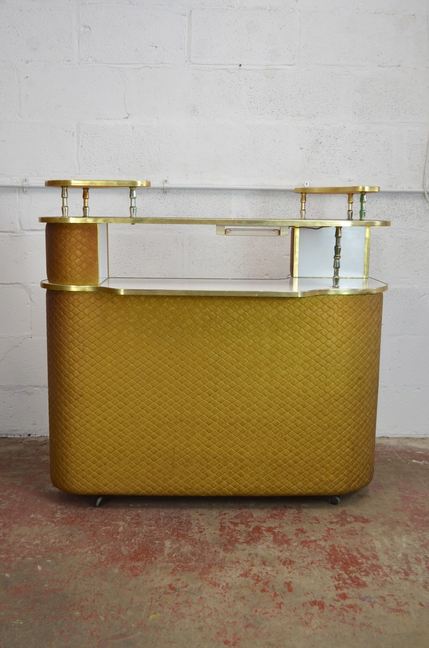 Vintage Mid Century Cocktail/Home Bar
