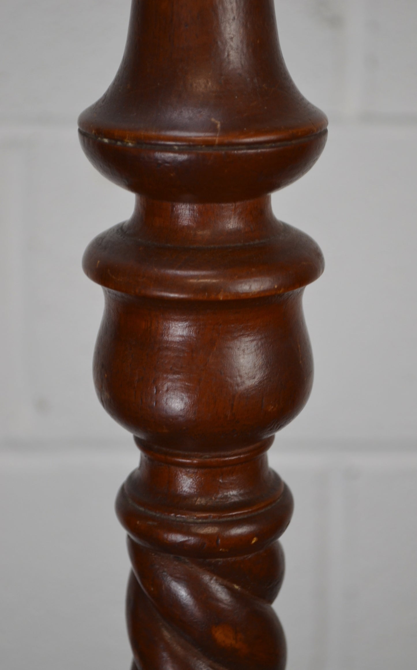 Vintage Barley Twist Floor Lamp (n2)