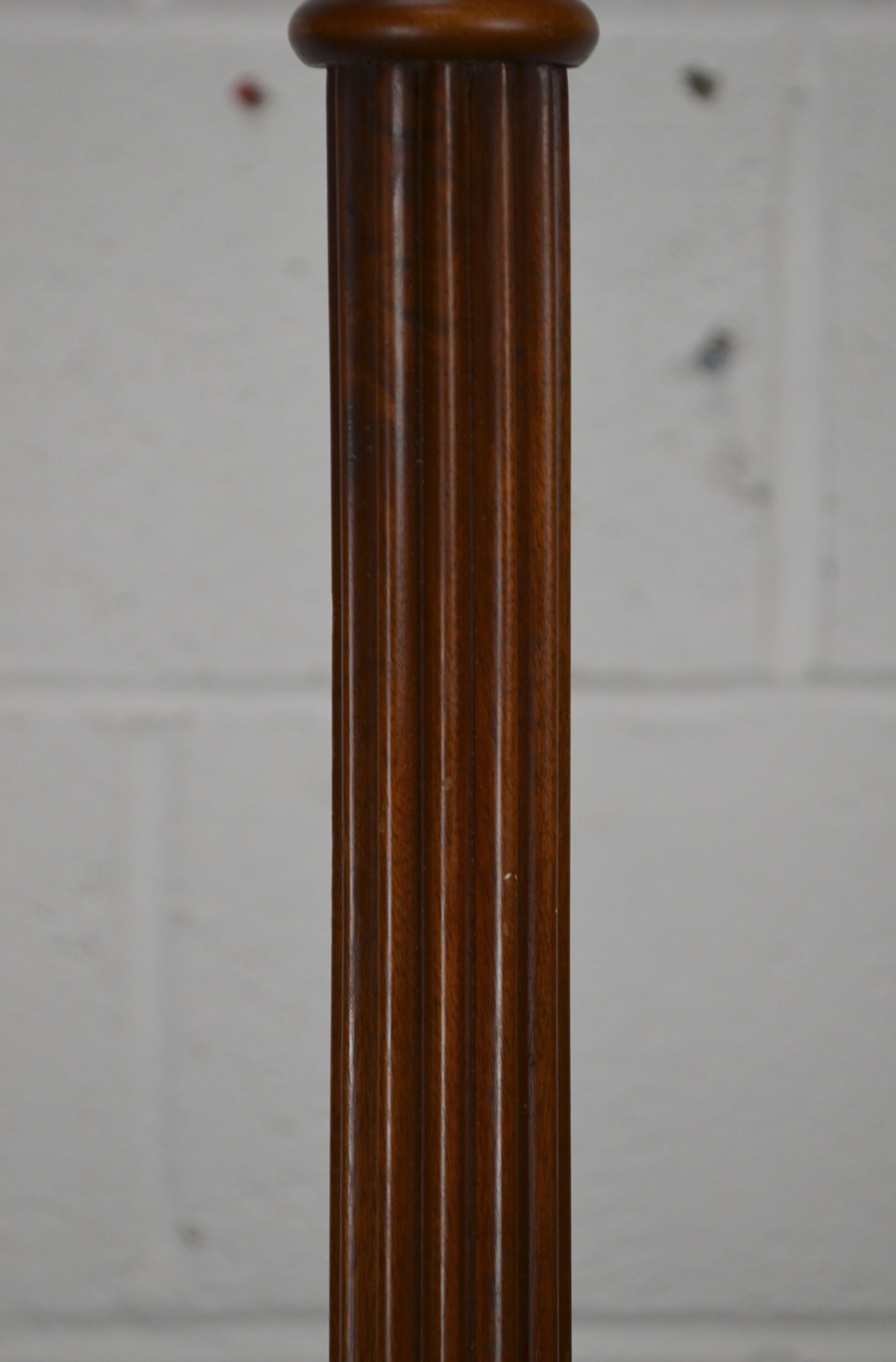Vintage Floor Lamp (n3)