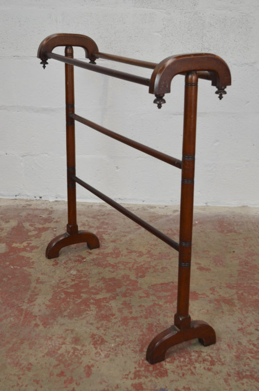 Victorian Towel Rail - With Four Supports