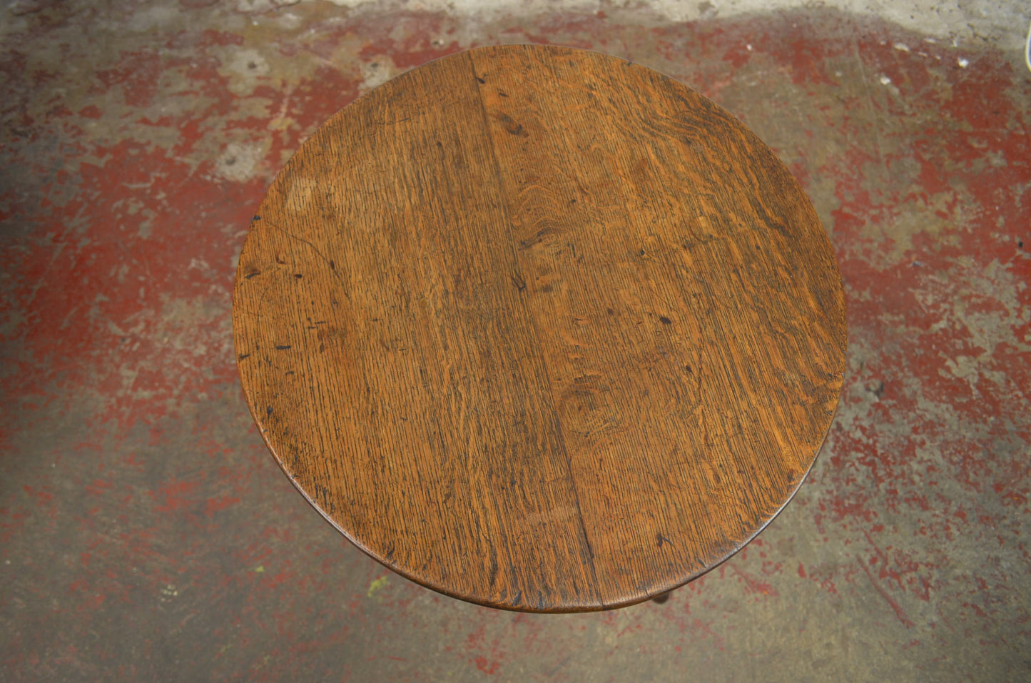 An Antique Victorian Oak Tripod Side/Wine Table