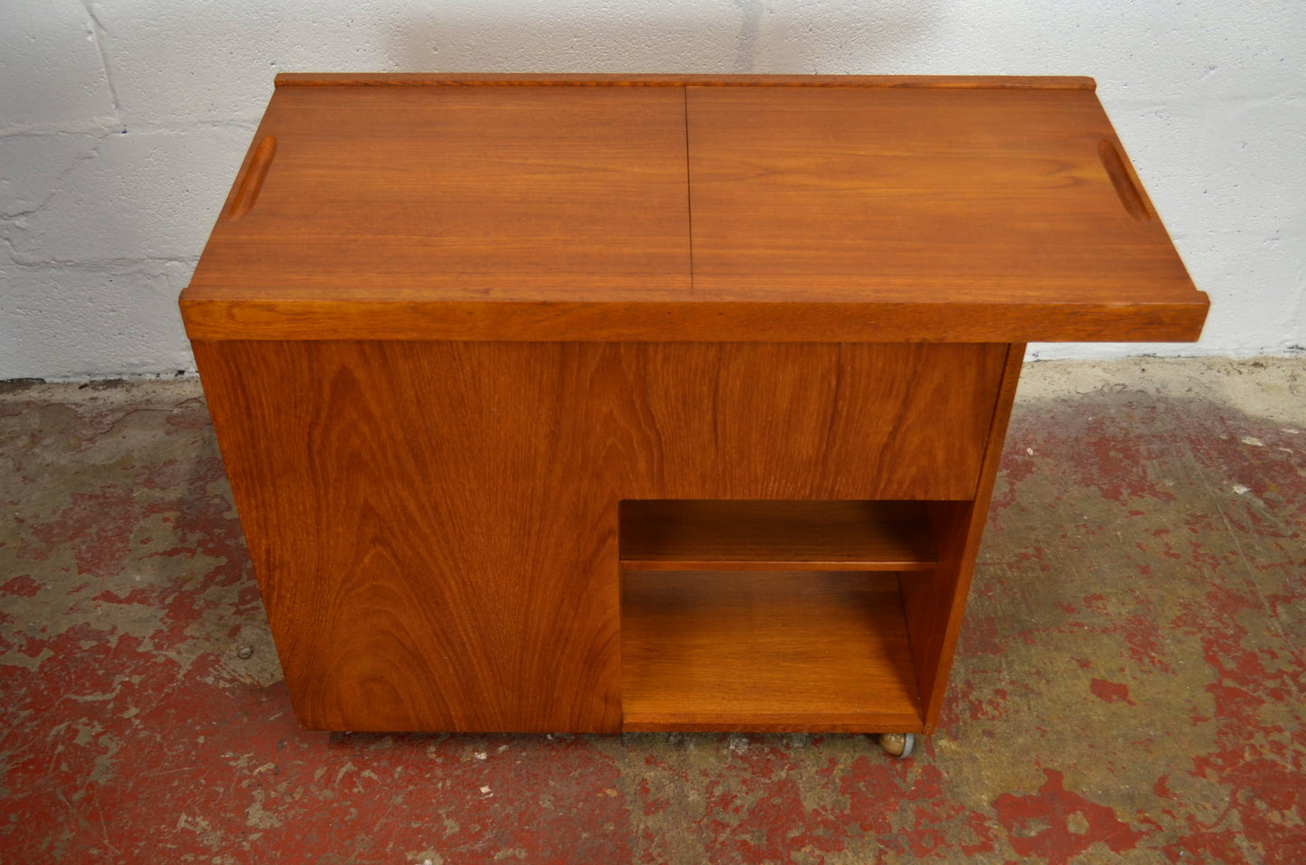 Vintage Mid Century Teak Wood Drinks Trolley