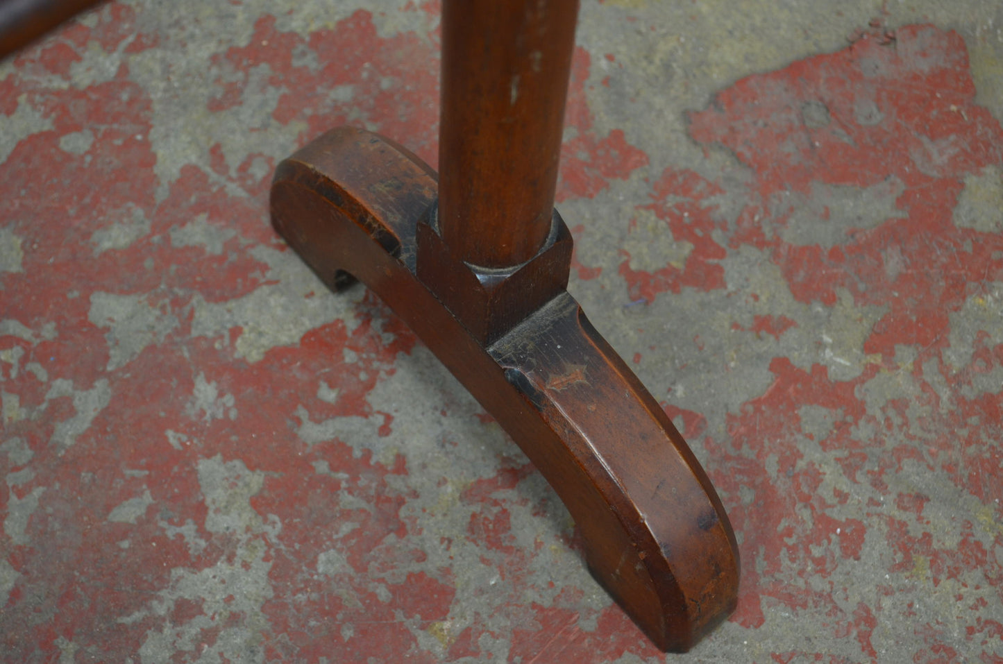 Victorian Towel Rail - With Four Supports