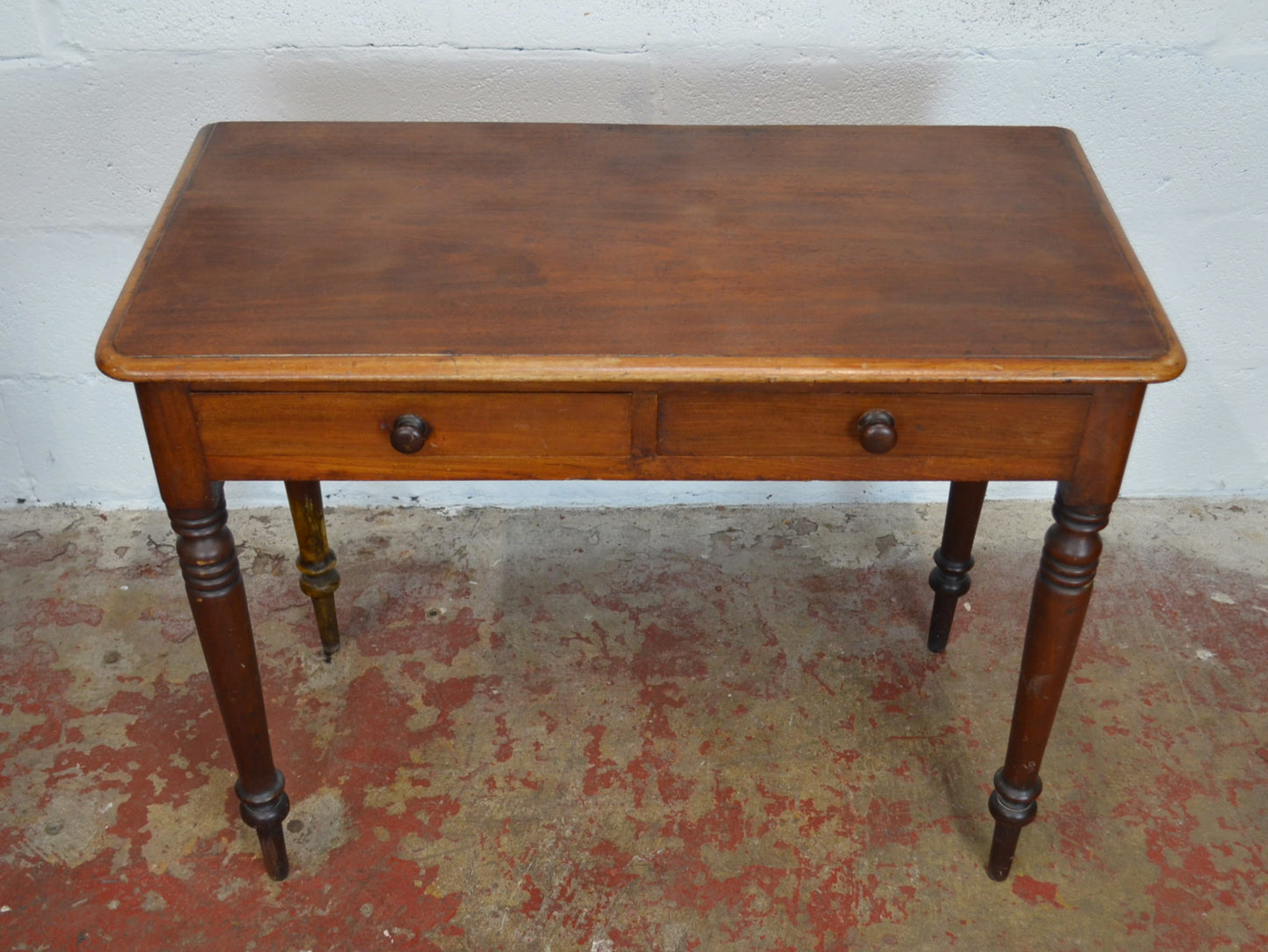 A Victorian Mahogany Writing Table/Desk