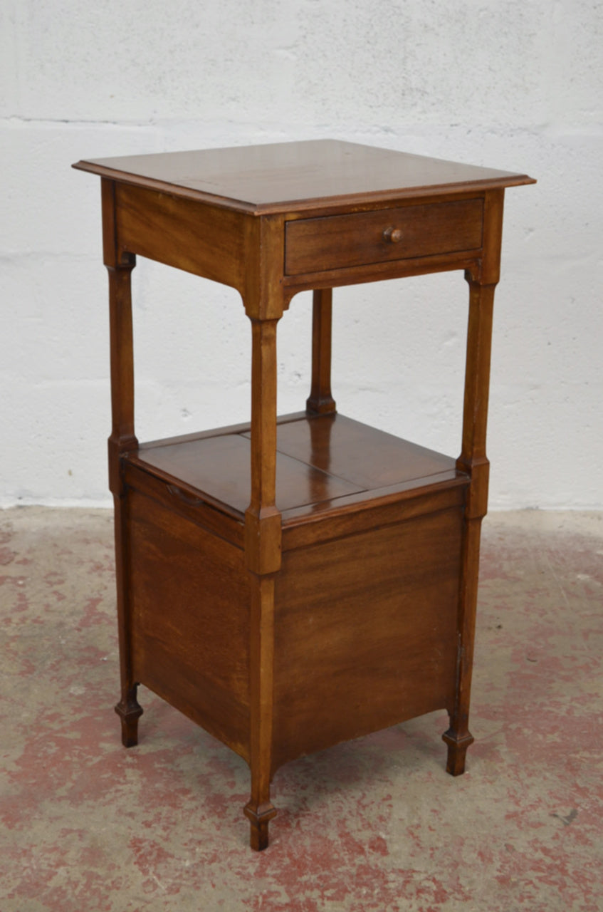 A Victorian Bedside Cabinet/Drawer