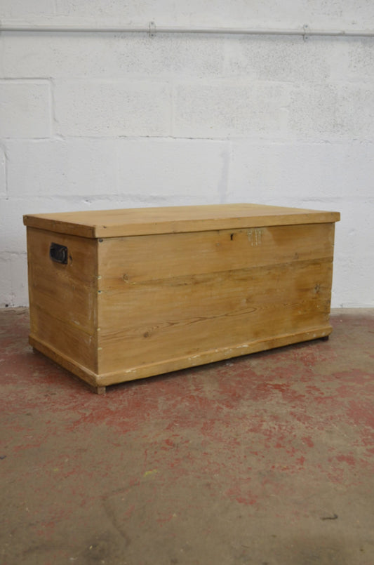 Antique Stripped Pine Blanket Box Storage