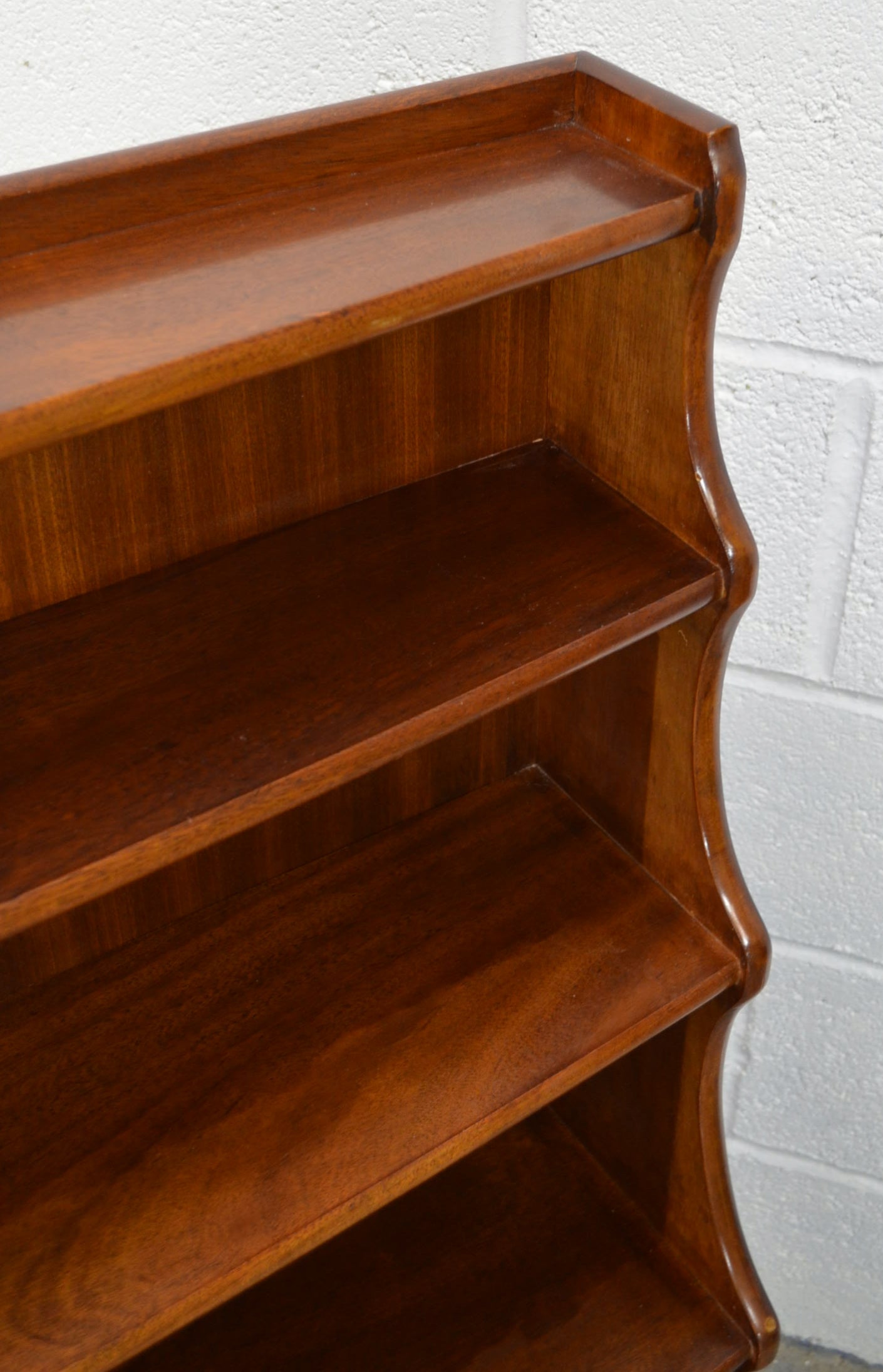 Honey Oak Early 20th Century Waterfall Bookcase