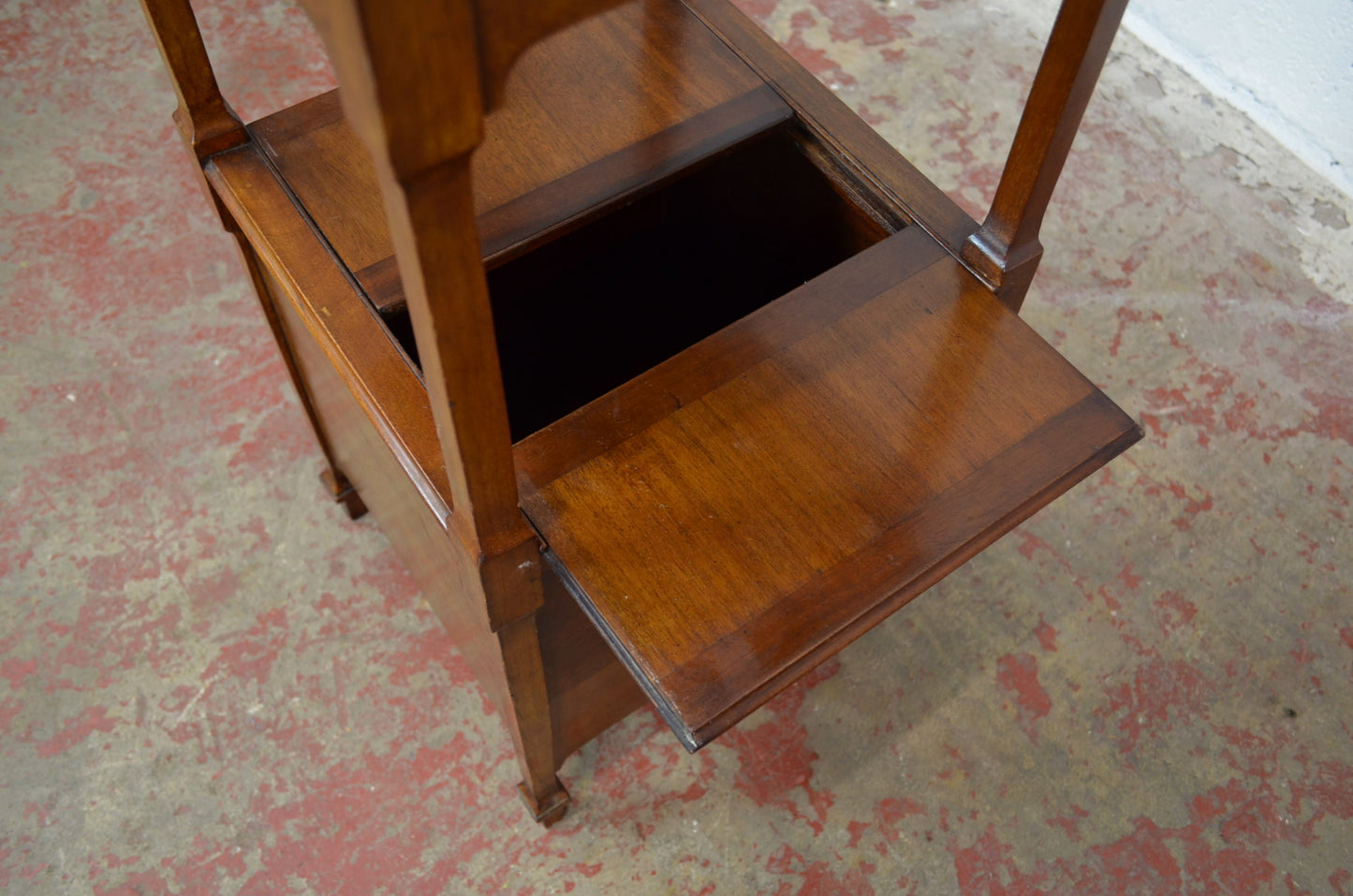 A Victorian Bedside Cabinet/Drawer