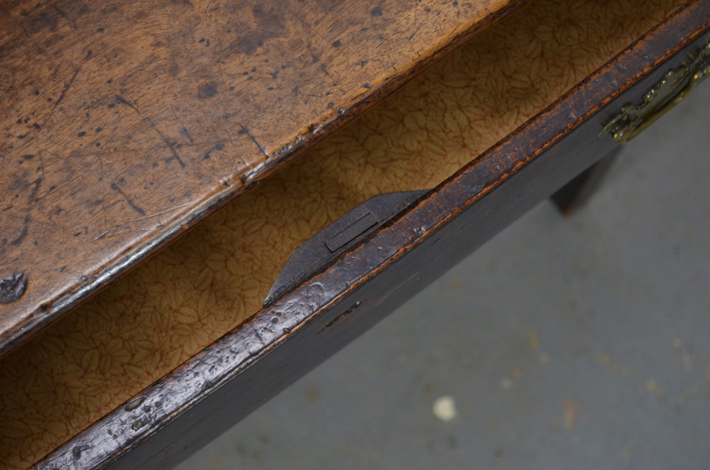 A George III Late 18th Century Mahogany Writing Table Desk