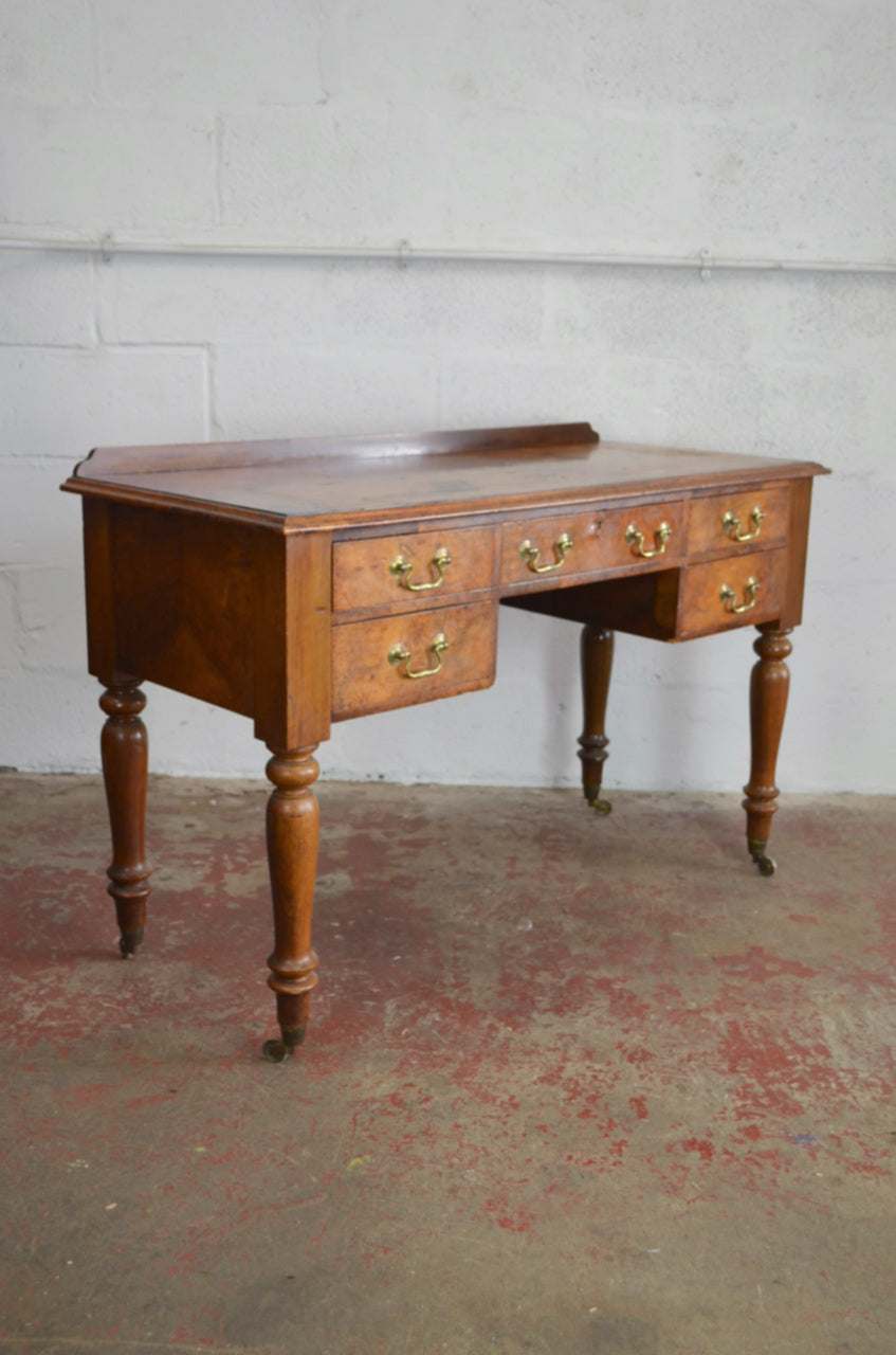 19th Century Walnut Kneehole Writing Table/Desk