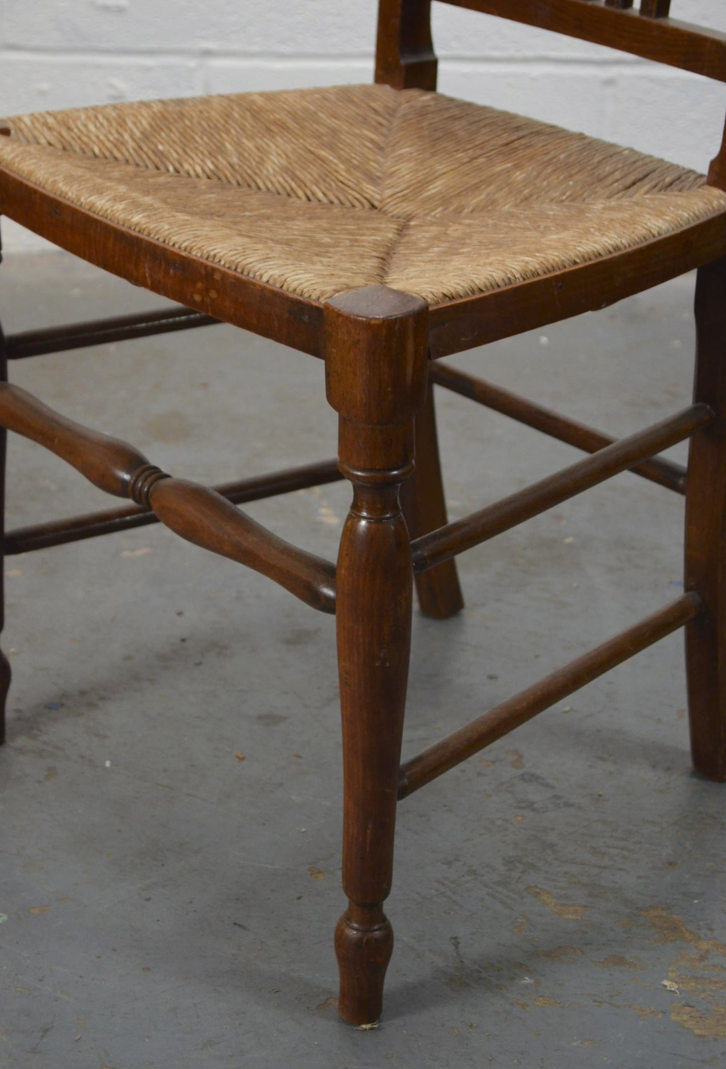 An Antique Ash & Elm Wood Chair